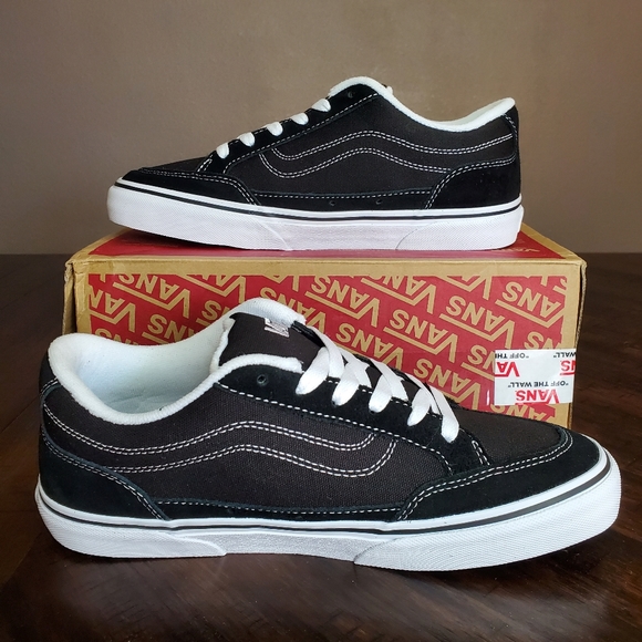 Vans Bearcat Black/White Men Size 8, equivalent to Women Size 9.5 - Picture 2 of 11